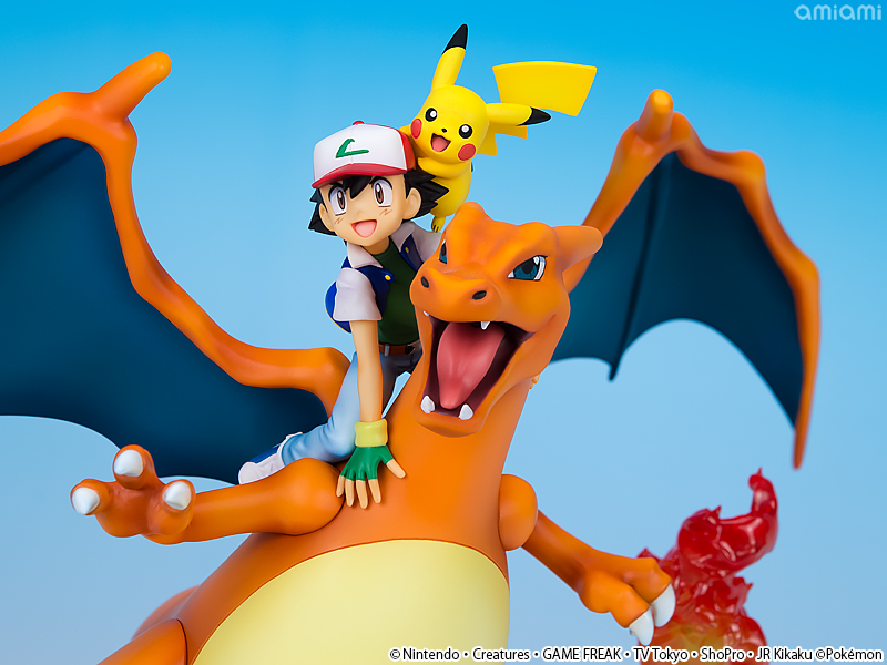 megahouse charizard