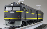 【トピックス】鉄道コンテナ輸送の立役者！マンモス機関車「EH10」が金型改修されて再登場！