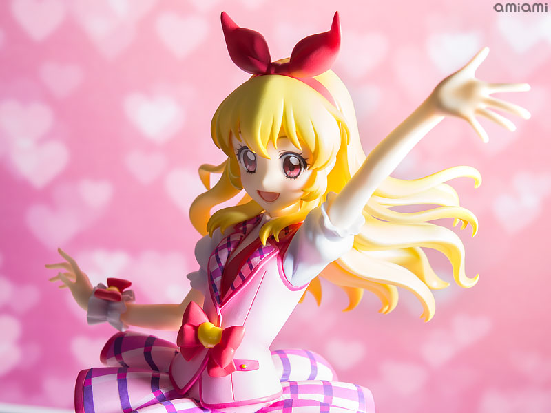 フォトレビュー】Lucrea(ルクリア) 『アイカツ！』 星宮いちご ピンクステージコーデ 完成品フィギュア[メガハウス]