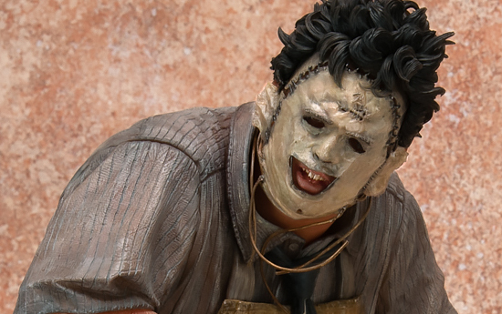 フォトレビュー The Texas Chainsaw Massacre Artfx レザーフェイス 悪魔のいけにえ 1974 1 6 完成品フィギュア コトブキヤ