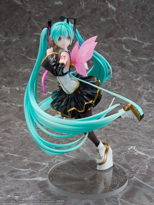 宝石状の妖精の羽をまとった可憐なミク、「初音ミク delight fairy