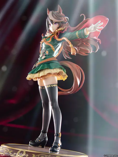 ウマ娘 プリティーダービー』 シンボリルドルフ 勝負服Ver. 1/7 完成品